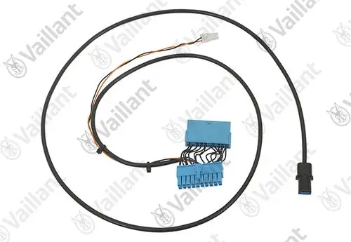 Vaillant Kabeladapter mit mehreren blauen Steckverbindern und einem schwarzen Kabel. Anschlusskabel mit zwei zusätzlichen Drähten in der Nähe des Steckverbinders.